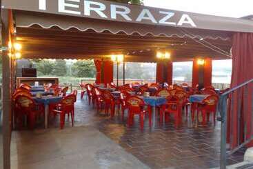 فندق Tierra De Lobos