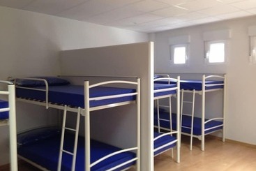 Pensión Albergue Puente Ribeira