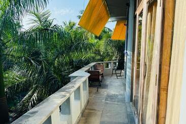 تختخواب و صبحانه Casa Da Praia
