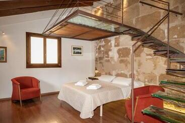 هتل Ramón Llull House