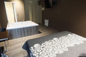 Motel Los Abedules