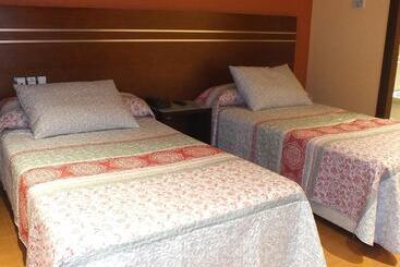 Motel Los Abedules