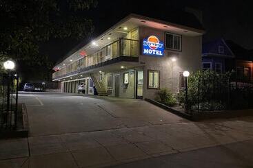Bayview Motel