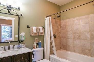 تختخواب و صبحانه Granite Hills Inn
