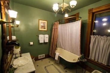 تختخواب و صبحانه Swantown Inn