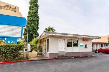 Gateway Motel