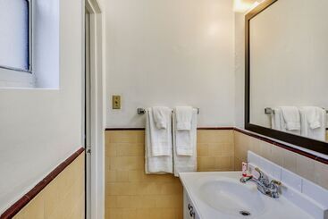 Gateway Motel