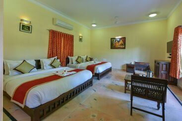 Garh Govind Hotel & Resort