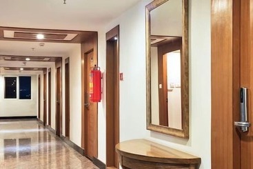 هتل Southern Grand