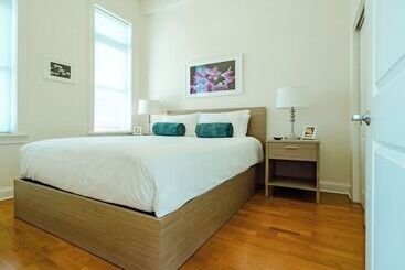 هتل The Guesthouse