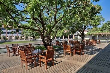 Radisson Blu Resort & Spa Alibaug
