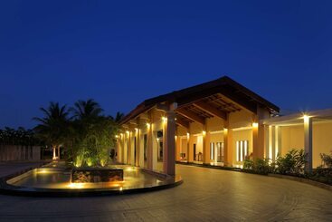 Radisson Blu Resort & Spa Alibaug
