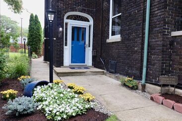 The Butler House Bed & Breakfast - Niagara Falls