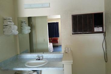 Crystal Motel