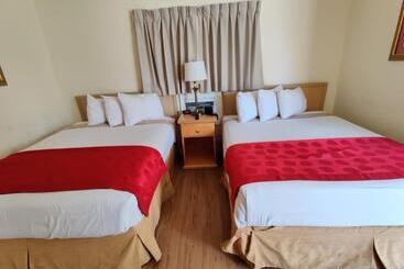 مُتل Crown Inn