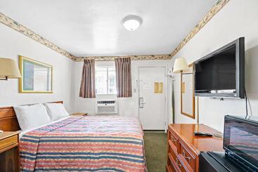 مُتل Friendship Inn
