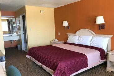 مُتل Heights Inn