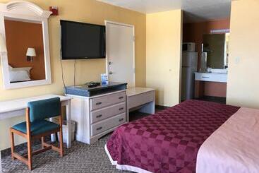 مُتل Heights Inn