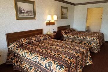 فندق على الطريق Heritage Inn
