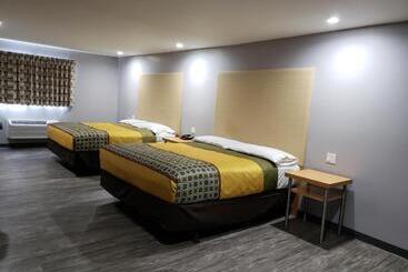 مُتل Regal Inn