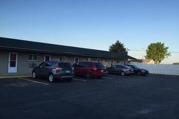 مُتل Relax Inn  Saginaw