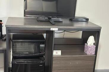 مُتل Relax Inn  Saginaw