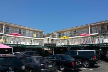 Sunrise Motel