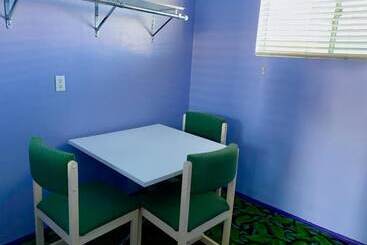 Walden Motel