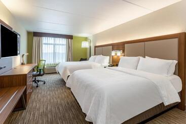 فندق Holiday Inn Express & Suites Cedar Falls   Waterloo, An Ihg