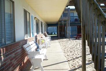 汽车旅馆  Blue Sea Motor Inn