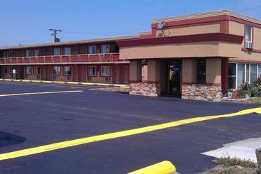 مُتل Decatur Inn