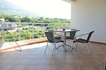 هتل Belvedere Apartments With Seaview