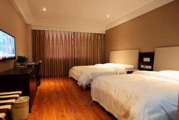 هتل Greentree Alliance Shandong Yantai Yingchun Street Green Homeland