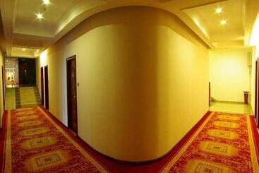 هتل Greentree Alliance Shiyan Middle Beijing Road Jinling International