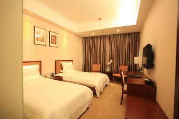 هتل Greentree Inn Beijing Yanqing Railway Station