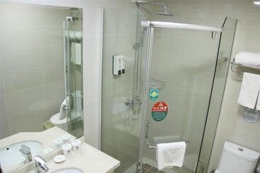 هتل Greentree Inn Guangxi Yulin Jincheng Commercial Building Shell