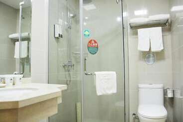 هتل Greentree Inn Guangxi Yulin Jincheng Commercial Building Shell