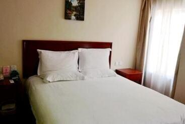 هتل Greentree Inn Langfang Guangyang District Guangyang Road City Government Express