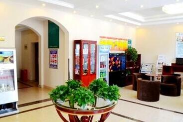 هتل Greentree Inn Langfang Guangyang District Guangyang Road City Government Express