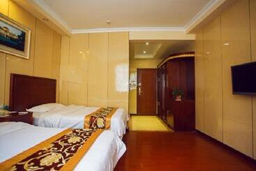هتل Greentree Inn Shanghai Gongfu New Village Subway Station Express