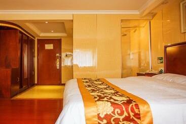 هتل Greentree Inn Shanghai Gongfu New Village Subway Station Express
