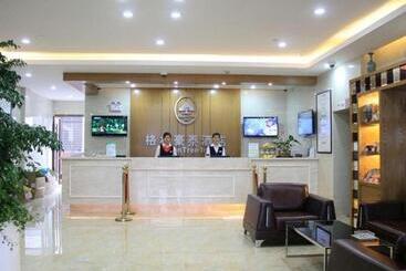 هتل Greentree Inn Shanghai Kangqiao Industrial Zone Jinxiu Road Business