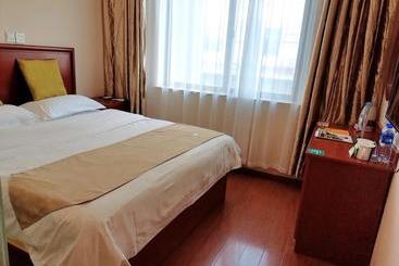 Hotel Greentree Inn Shanghai South Jiangyang Road South Changjiang Road Express