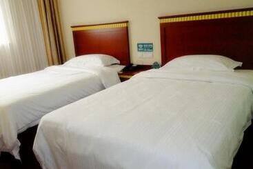 هتل Greentree Inn Shanxi Changzhi West Jiefang Street South Yingxiong Road Express
