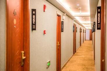 هتل Greentree Inn Zhejiang Ningbo East Bus Station Express