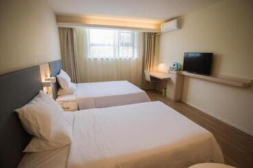 Hanting Hotel Kaifeng Songcheng Road
