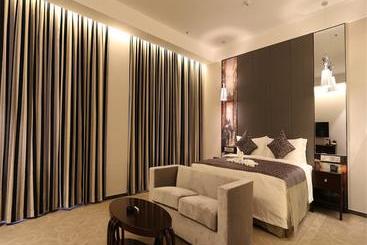 Venice Jian Guo Hotel Dandong