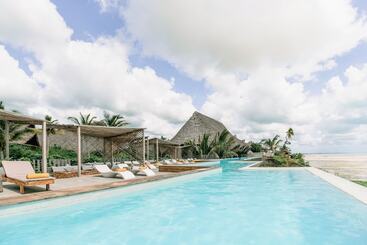 هتل Bamboo Zanzibar