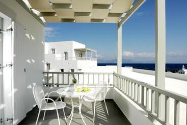 هتل Filoxenia Apartments