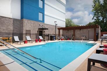 هتل Home2 Suites By Hilton Chattanooga East Ridge